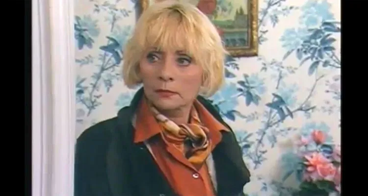 Décès d’Annie Cordy, chanteuse et star de Madame SOS et la saga Orages d’été avis de tempête sur TF1... Décès d’Annie Cordy, chanteuse et star de Madame SOS et la saga Orages d’été avis de tempête sur TF1...