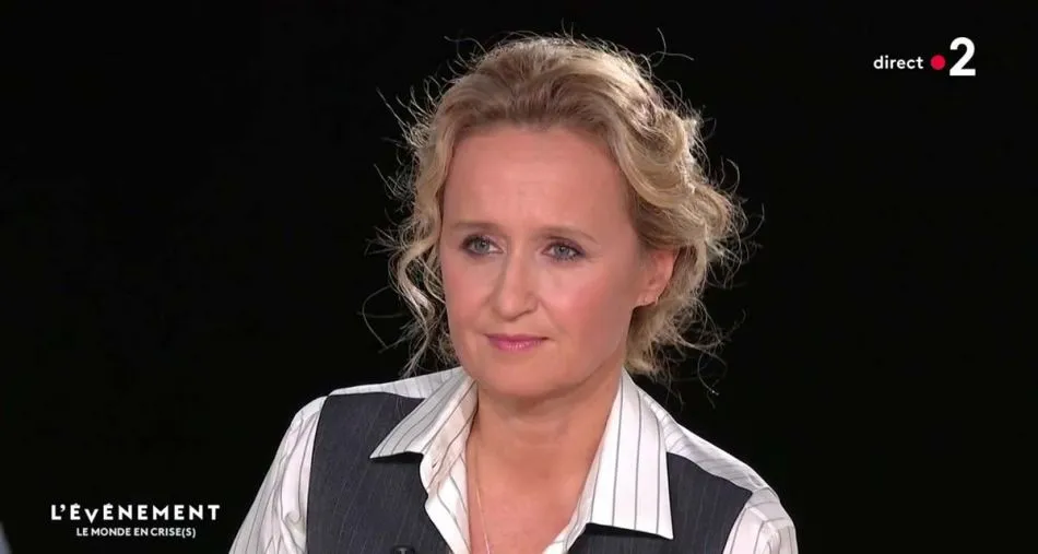 France 2 : Caroline Roux prête à exploser avec Emmanuel Macron face à TF1, quelle audience pour l’Evènement ? France 2 : Caroline Roux prête à exploser avec Emmanuel Macron face à TF1, quelle audience pour l’Evènement ?