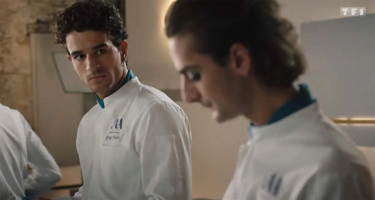 Ici tout commence (spoiler) : Greg prêt à faire une infidélité à Eliott sur TF1 ? Ici tout commence (spoiler) : Greg prêt à faire une infidélité à Eliott sur TF1 ?