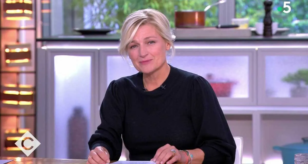 C à vous : Anne-Elisabeth Lemoine déclare la guerre à un invité avec une énorme bourde sur France 5 C à vous : Anne-Elisabeth Lemoine déclare la guerre à un invité avec une énorme bourde sur France 5