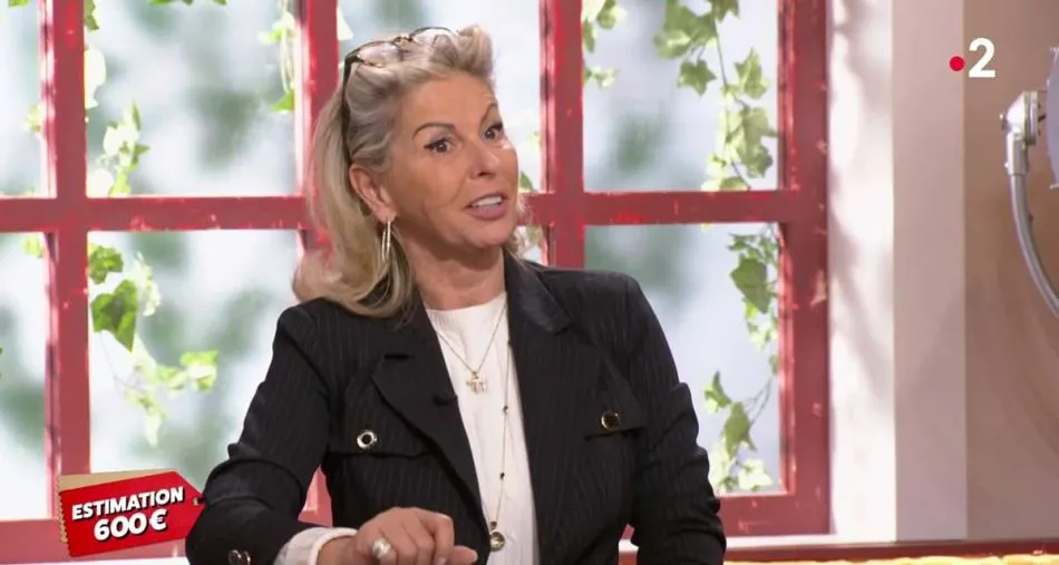Affaire conclue : « J’ai failli en pleurer ! » Caroline Margeridon frôle la catastrophe sur France 2 Affaire conclue : « J’ai failli en pleurer ! » Caroline Margeridon frôle la catastrophe sur France 2
