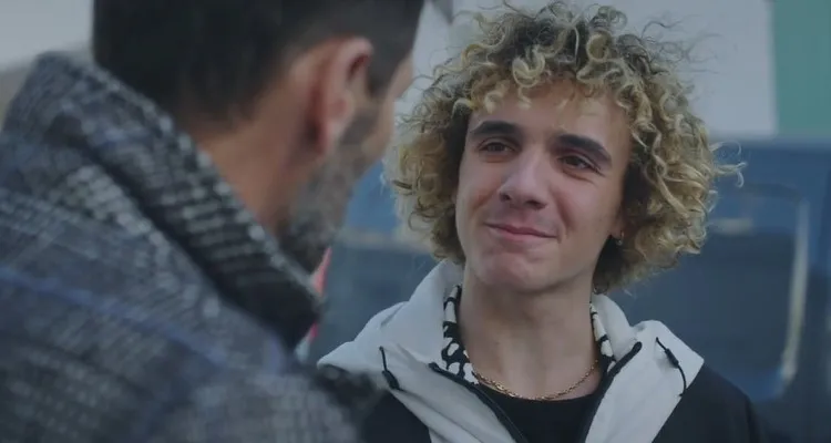 Plus belle la vie en avance : Bastien accusé du meurtre d’Elodie, Thomas sauve Kilian (épisode du vendredi 31 décembre 2021 sur France 3) Plus belle la vie en avance : Bastien accusé du meurtre d’Elodie, Thomas sauve Kilian (épisode du vendredi 31 décembre 2021 sur France 3)