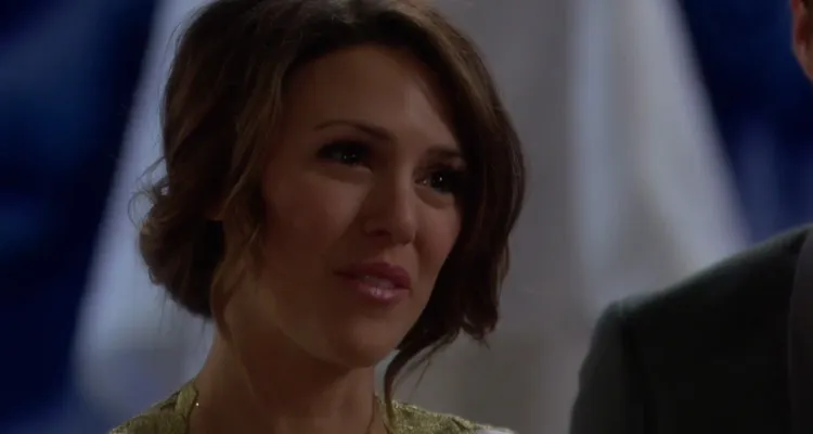 Les feux de l’amour : avec le kidnapping de Connor, Chloé va-t-elle disparaître de la série ? Les feux de l’amour : avec le kidnapping de Connor, Chloé va-t-elle disparaître de la série ?
