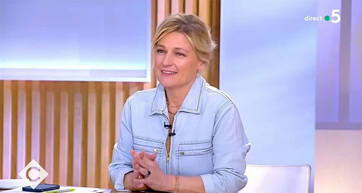 C à vous : Anne-Elisabeth Lemoine abandonnée, France 5 accuse le coup C à vous : Anne-Elisabeth Lemoine abandonnée, France 5 accuse le coup