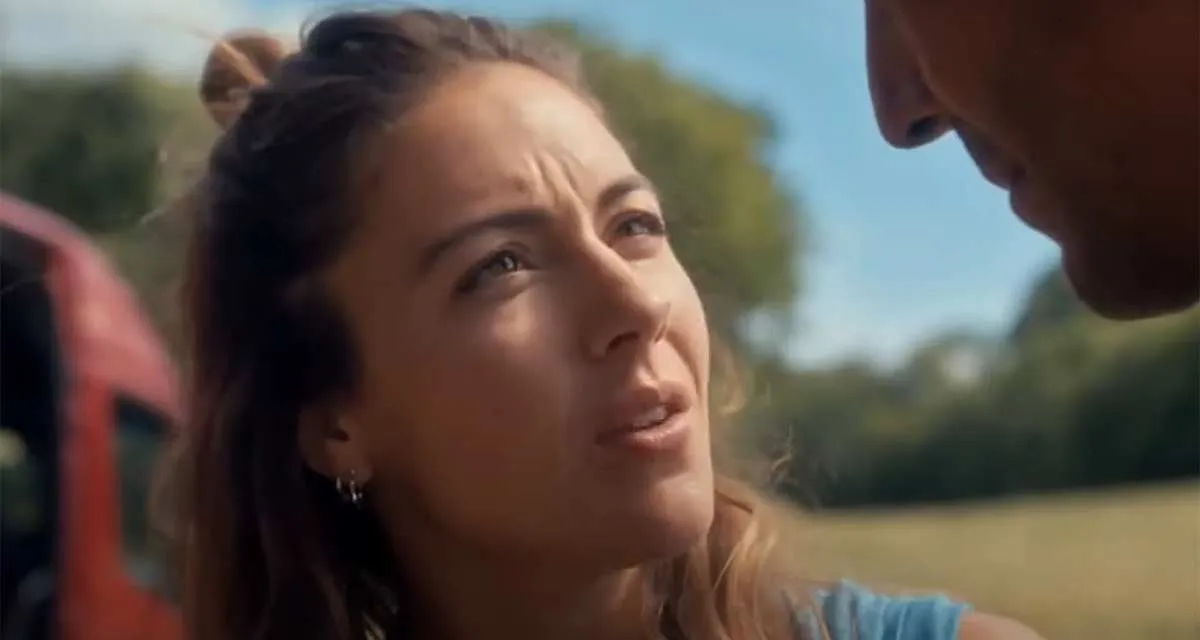 Constance Labbé (Piste noire) : « Ma mâchoire se paralysait », le tournage difficile de la série de France 2 Constance Labbé (Piste noire) : « Ma mâchoire se paralysait », le tournage difficile de la série de France 2