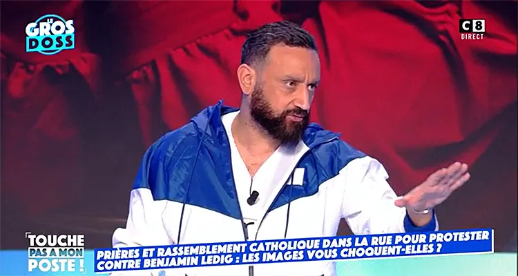Touche pas à mon poste : Cyril Hanouna condamne un chroniqueur en direct sur C8, Matthieu Delormeau excédé Touche pas à mon poste : Cyril Hanouna condamne un chroniqueur en direct sur C8, Matthieu Delormeau excédé