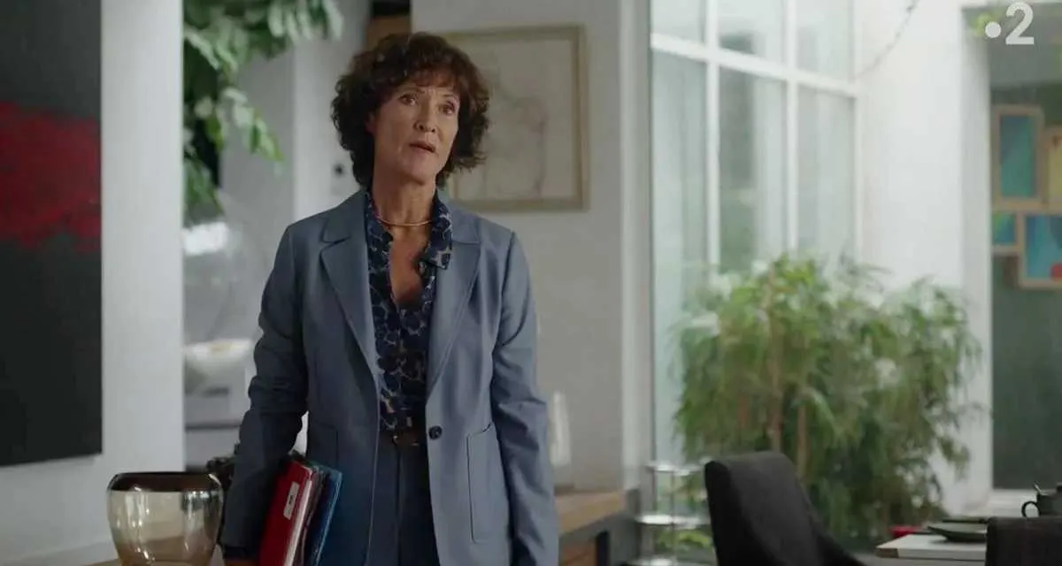 Un si grand soleil (spoiler) : refus choc pour Elisabeth Bastide, Léonor déjà prise en grippe par Enric sur France 2 Un si grand soleil (spoiler) : refus choc pour Elisabeth Bastide, Léonor déjà prise en grippe par Enric sur France 2