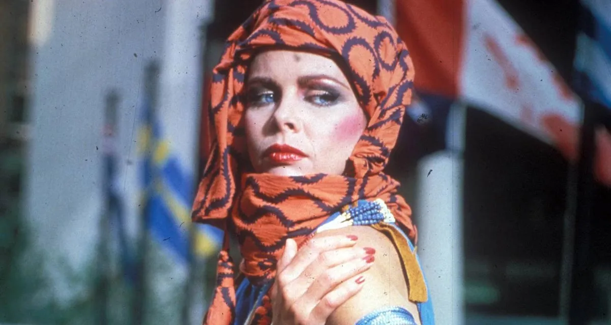 La vengeance aux deux visages : Rebecca Gilling (Stéphanie Harper) a changé de vie, un final sanglant et une suite impossible La vengeance aux deux visages : Rebecca Gilling (Stéphanie Harper) a changé de vie, un final sanglant et une suite impossible