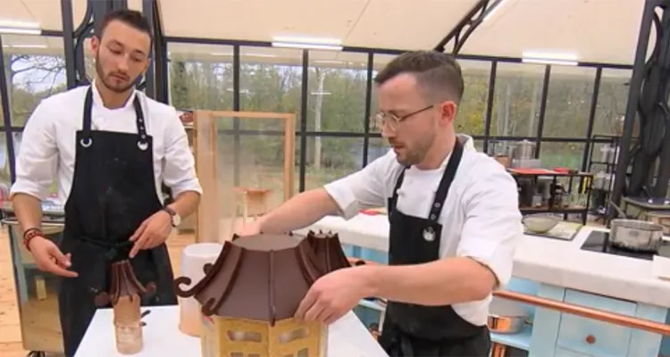 Le meilleur pâtissier (M6) : les gagnants professionnels dévoilés, Henri & Alexis, Amandine & Mickaël, Gwendal & Julien en finale Le meilleur pâtissier (M6) : les gagnants professionnels dévoilés, Henri & Alexis, Amandine & Mickaël, Gwendal & Julien en finale