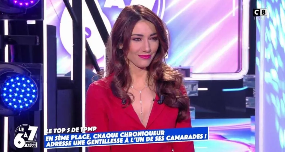 C8 : Delphine Wespiser se révolte, Raymond Aabou amoureux d’une chroniqueuse de TPMP ? C8 : Delphine Wespiser se révolte, Raymond Aabou amoureux d’une chroniqueuse de TPMP ?