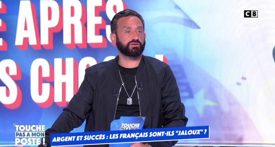 Touche pas à mon poste : Cyril Hanouna évincé, une chroniqueuse règle ses comptes avec Valérie Benaïm et Géraldine Maillet sur C8 Touche pas à mon poste : Cyril Hanouna évincé, une chroniqueuse règle ses comptes avec Valérie Benaïm et Géraldine Maillet sur C8