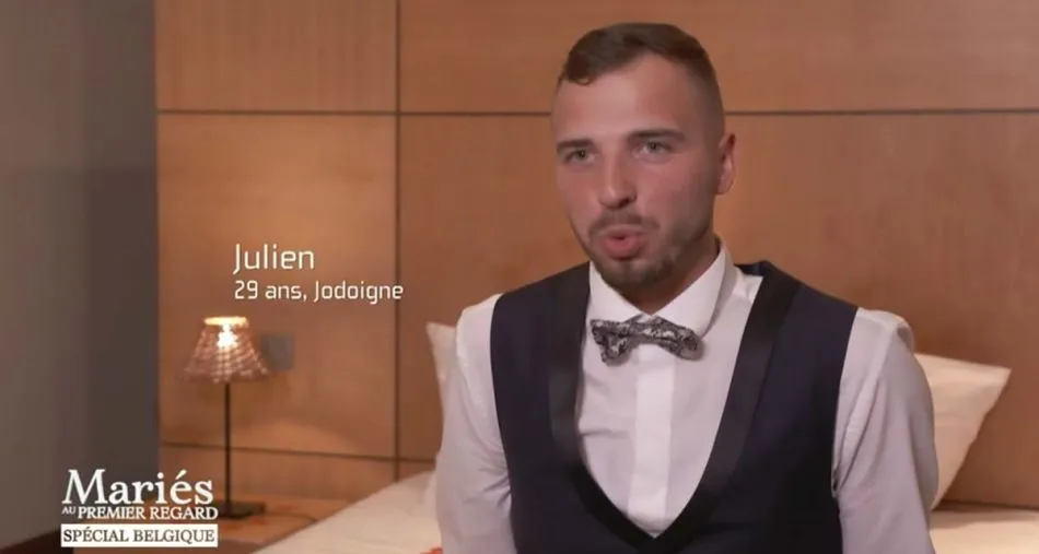 Mariés au premier regard Belgique (spoiler) : Élodie et Julien en plein chaos pour leur lune de miel sur M6 ? Mariés au premier regard Belgique (spoiler) : Élodie et Julien en plein chaos pour leur lune de miel sur M6 ?