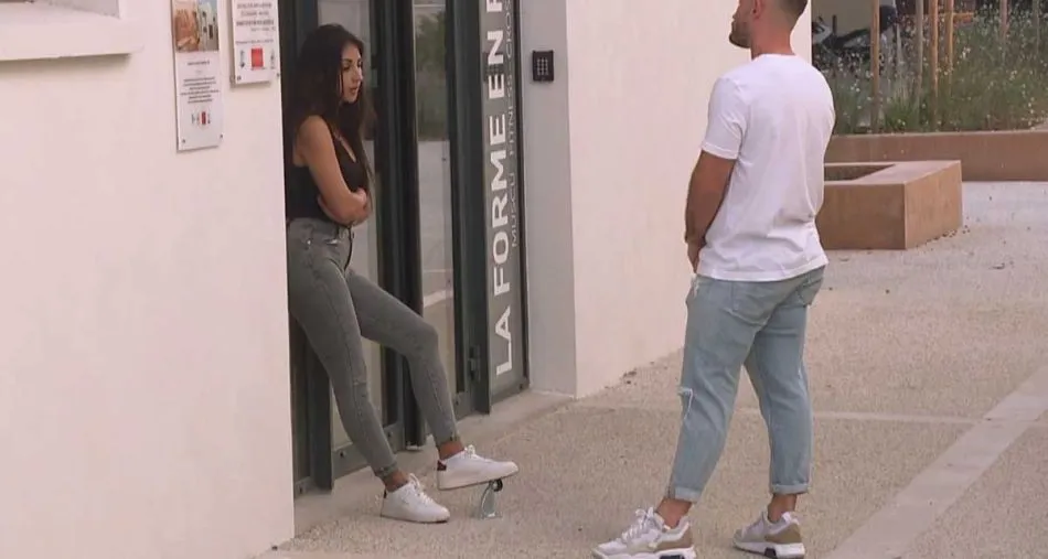 Mariés au premier regard : Estelle quitte Maximilien, onde de choc sur M6 Mariés au premier regard : Estelle quitte Maximilien, onde de choc sur M6