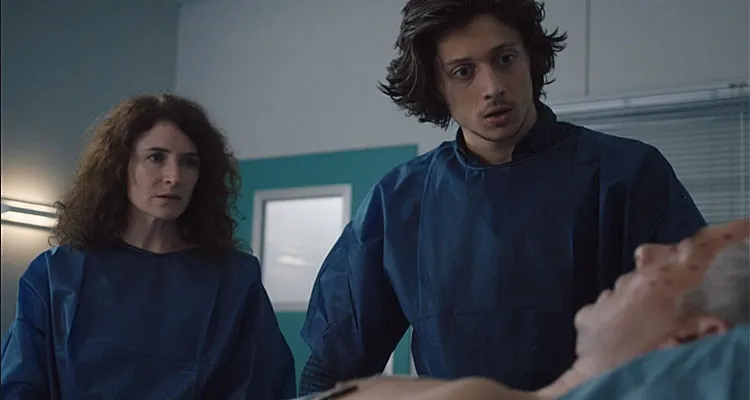 Ici tout commence (spoiler) : réveil choc de Guillaume, que cache Medhi sur TF1 ? Ici tout commence (spoiler) : réveil choc de Guillaume, que cache Medhi sur TF1 ?
