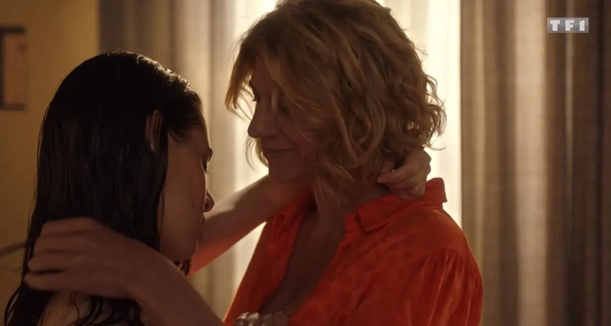 Demain nous appartient (spoiler) : L’amante de Sandrine dévoilée, Audrey enceinte sur TF1 ? Demain nous appartient (spoiler) : L’amante de Sandrine dévoilée, Audrey enceinte sur TF1 ?