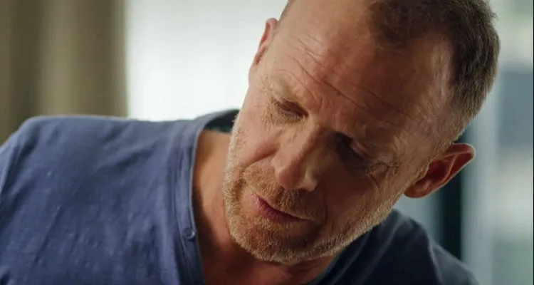 Plus belle la vie (spoiler) : la mission de Sunalee, Eric au pied du mur... résumés des épisodes du lundi 20 au vendredi 24 juin 2022 sur France 3 Plus belle la vie (spoiler) : la mission de Sunalee, Eric au pied du mur... résumés des épisodes du lundi 20 au vendredi 24 juin 2022 sur France 3