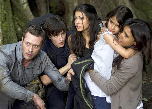 Après son succès sur Canal+, Terra Nova fait le bonheur de M6 Après son succès sur Canal+, Terra Nova fait le bonheur de M6