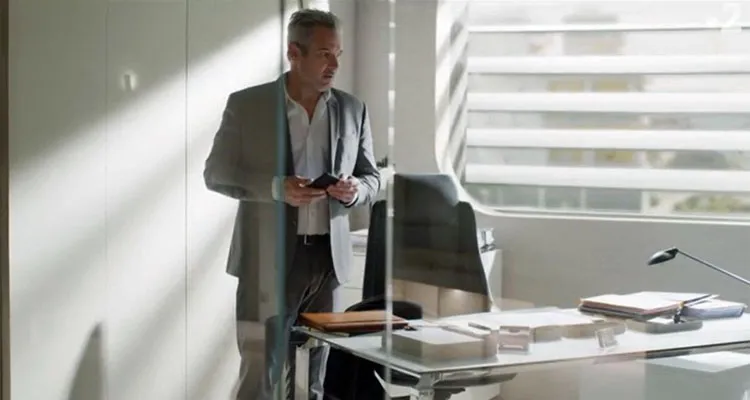 Un si grand soleil (spoiler) : une tentative de meurtre, Claire explose, un incendie meurtrier sur France 2 ? Un si grand soleil (spoiler) : une tentative de meurtre, Claire explose, un incendie meurtrier sur France 2 ?