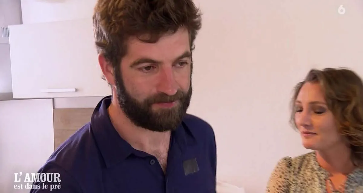 L’amour est dans le pré (spoiler) : la mise au point cash de Perrine et Léa, catastrophe pour Sébastien sur M6 ? L’amour est dans le pré (spoiler) : la mise au point cash de Perrine et Léa, catastrophe pour Sébastien sur M6 ?