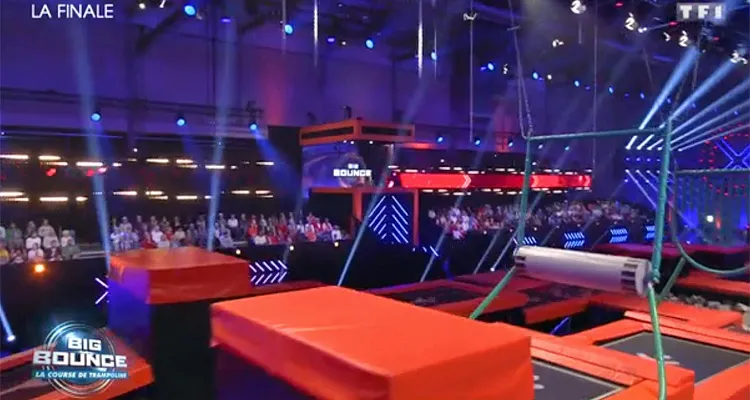 Audiences TV (vendredi 18 janvier 2019) : Cherif domine Big Bounce, NCIS résiste, TPMP talonné par Enquête d’action Audiences TV (vendredi 18 janvier 2019) : Cherif domine Big Bounce, NCIS résiste, TPMP talonné par Enquête d’action