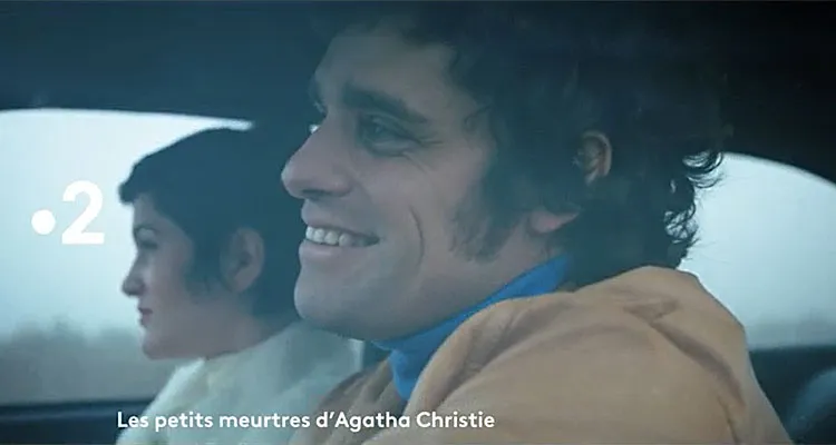 Les petits meurtres d’Agatha Christie (France 2) : les dessous de la scène dénudée et torride entre Rose (Chloé Chaudoye) et Max (Arthur Dupont) Les petits meurtres d’Agatha Christie (France 2) : les dessous de la scène dénudée et torride entre Rose (Chloé Chaudoye) et Max (Arthur Dupont)