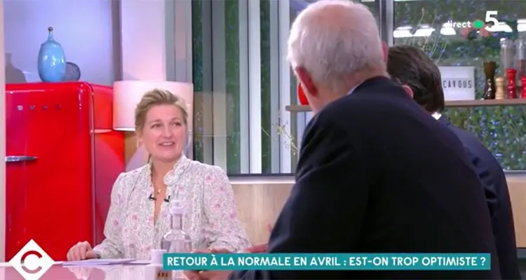 C à vous : Patrick Cohen interpelle, Anne-Elisabeth Lemoine stoppe l’hémorragie C à vous : Patrick Cohen interpelle, Anne-Elisabeth Lemoine stoppe l’hémorragie