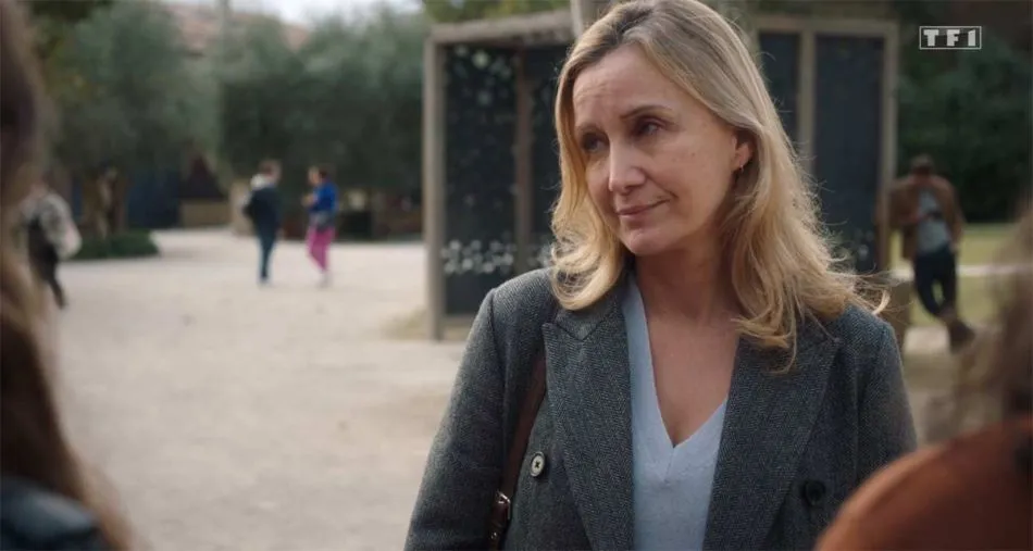 Ici tout commence (spoiler) : Claire victime d’une terrible machination de la part d’Ambre après sa démission sur TF1 ? Ici tout commence (spoiler) : Claire victime d’une terrible machination de la part d’Ambre après sa démission sur TF1 ?