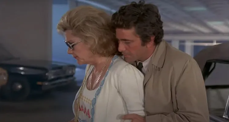 Columbo (Requiem pour une star, TMC) : Comment la mort d’Anne Baxter a chamboulé une célèbre série TV ?