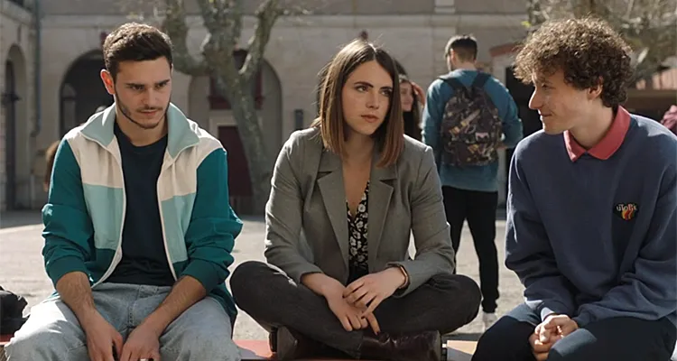Demain nous appartient (spoiler) : Loïc Mercier tue encore, Charlie bouleverse... résumé en avance de l’épisode du mardi 10 mai 2022 sur TF1 Demain nous appartient (spoiler) : Loïc Mercier tue encore, Charlie bouleverse... résumé en avance de l’épisode du mardi 10 mai 2022 sur TF1