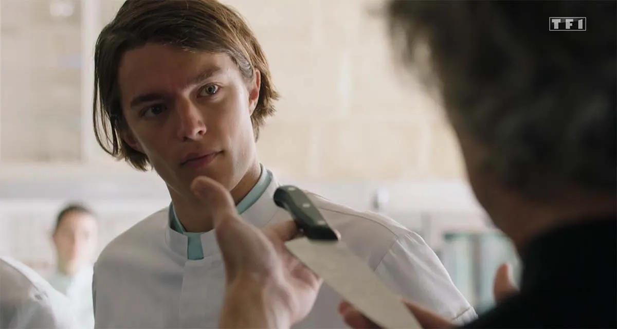Ici tout commence (spoiler) : Teyssier met les élèves en panique, le suicide d’Ethan sur TF1 Ici tout commence (spoiler) : Teyssier met les élèves en panique, le suicide d’Ethan sur TF1