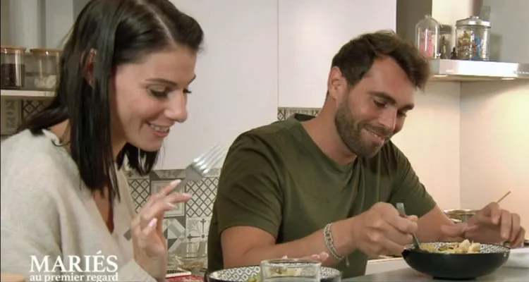 Mariés au premier regard 6 (spoiler) : Cyndie dévoile l’absence de relation intime avec Jauffrey, il l’abandonne, « Je suis très déçue » Mariés au premier regard 6 (spoiler) : Cyndie dévoile l’absence de relation intime avec Jauffrey, il l’abandonne, « Je suis très déçue »