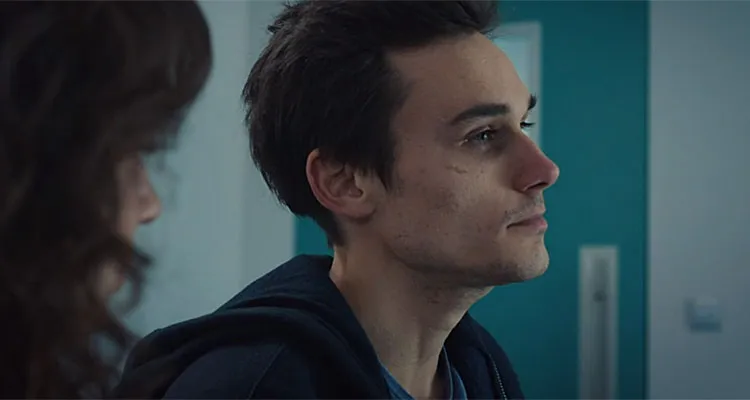 Ici tout commence : Louis (Fabian Wolfrom) quitte-t-il la série de TF1 ? Ici tout commence : Louis (Fabian Wolfrom) quitte-t-il la série de TF1 ?