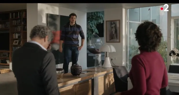 Un si grand soleil (spoiler) : Florent sauve Driss, Elisabeth bouleverse Jennifer et Arthur Un si grand soleil (spoiler) : Florent sauve Driss, Elisabeth bouleverse Jennifer et Arthur
