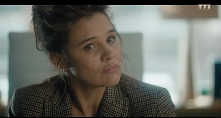 HPI (TF1) : Marie Denarnaud (Commissaire Hazan) déjà star d’une autre série de TF1 en 2002, sans Audrey Fleurot HPI (TF1) : Marie Denarnaud (Commissaire Hazan) déjà star d’une autre série de TF1 en 2002, sans Audrey Fleurot
