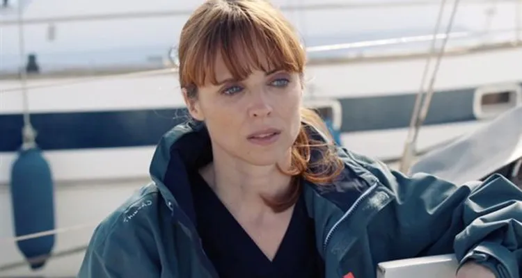 Demain nous appartient (spoiler) : un accident tragique, Valérie Myriel retrouvée morte ? Demain nous appartient (spoiler) : un accident tragique, Valérie Myriel retrouvée morte ?