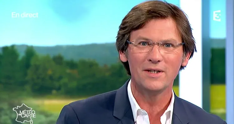 Météo à la carte : un mois de mai historique pour Marine Vignes et Laurent Romejko Météo à la carte : un mois de mai historique pour Marine Vignes et Laurent Romejko