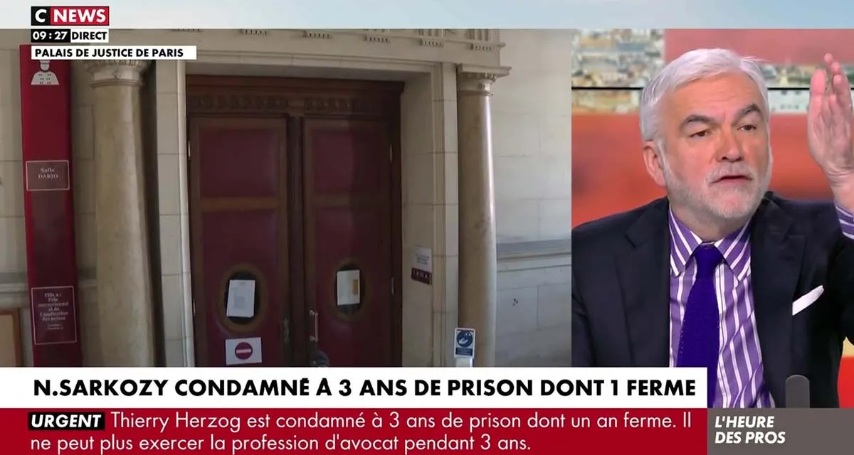 L’heure des Pros : Pascal Praud stoppé en direct, la direction intervient, Eric Naulleau terrifié sur CNews L’heure des Pros : Pascal Praud stoppé en direct, la direction intervient, Eric Naulleau terrifié sur CNews