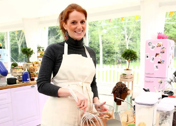 Anne-Sophie désignée gagnante de la saison 3 du Meilleur Pâtissier sur M6 Anne-Sophie désignée gagnante de la saison 3 du Meilleur Pâtissier sur M6