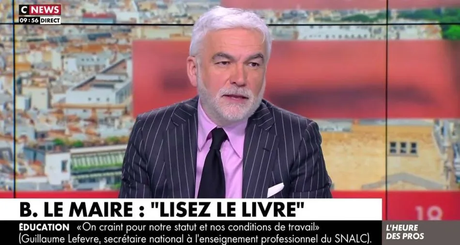 L’heure des Pros : “C’est encore pire !”, Eugénie Bastié choquée, Pascal Praud prédit une fin tragique sur CNews L’heure des Pros : “C’est encore pire !”, Eugénie Bastié choquée, Pascal Praud prédit une fin tragique sur CNews