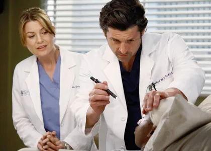 Ellen Pompeo et Patrick Dempsey signent pour deux nouvelles saisons Ellen Pompeo et Patrick Dempsey signent pour deux nouvelles saisons