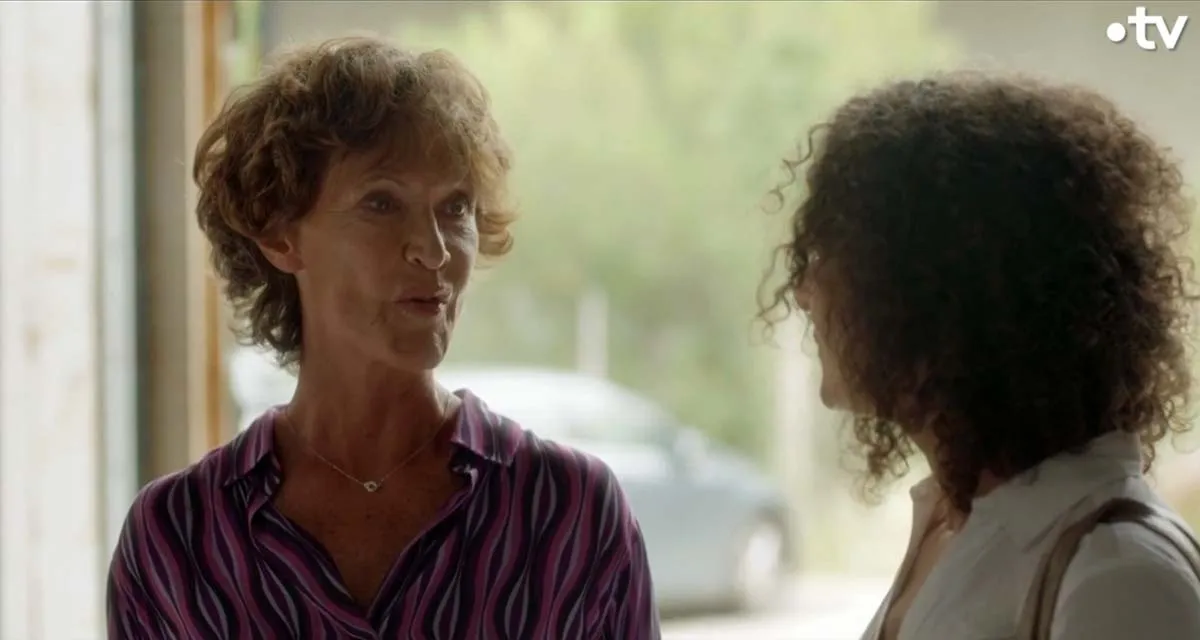 Un si grand soleil en avance : Elisabeth Bastide pistonne Carine, Tom pris dans les flammes (épisode du vendredi 15 septembre 2023 sur France 2) Un si grand soleil en avance : Elisabeth Bastide pistonne Carine, Tom pris dans les flammes (épisode du vendredi 15 septembre 2023 sur France 2)