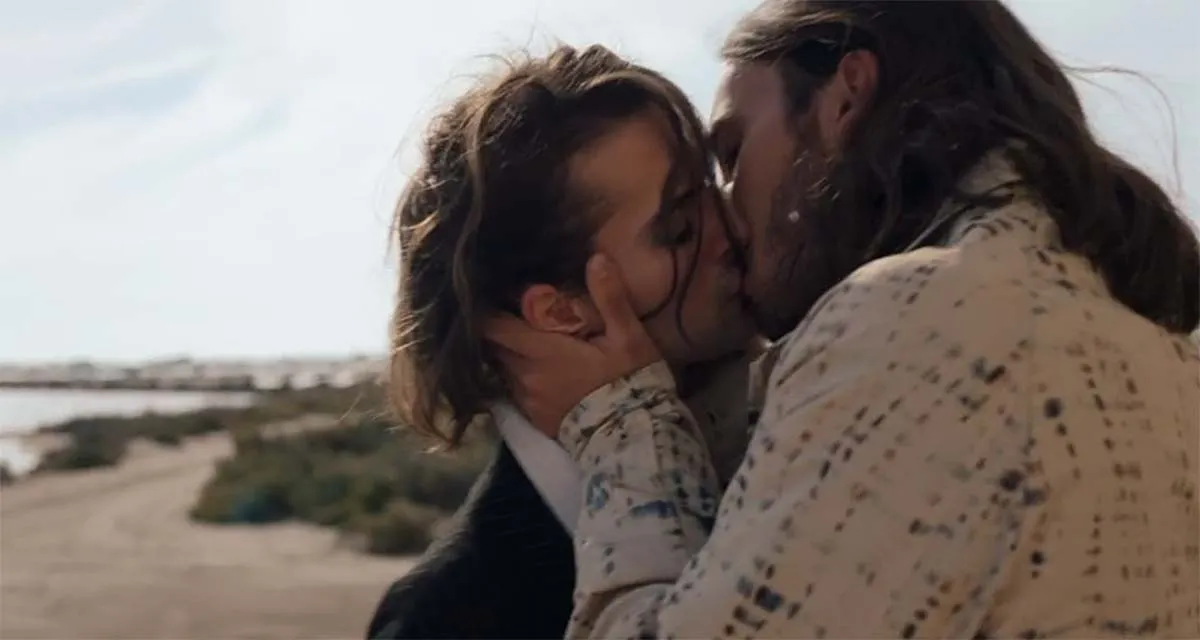 Ici tout commence (spoiler) : Eliott embrassé par Jude, Kelly en crise… résumé en avance de l’épisode du jeudi 24 novembre 2022 sur TF1 Ici tout commence (spoiler) : Eliott embrassé par Jude, Kelly en crise… résumé en avance de l’épisode du jeudi 24 novembre 2022 sur TF1