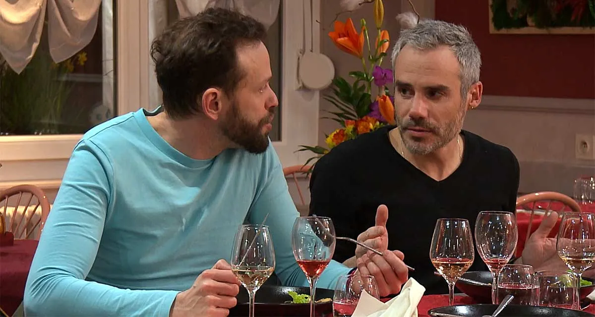 L’amour est dans le pré (spoiler) : violent clash entre Thibault et Bastien au restaurant avec Julien L’amour est dans le pré (spoiler) : violent clash entre Thibault et Bastien au restaurant avec Julien