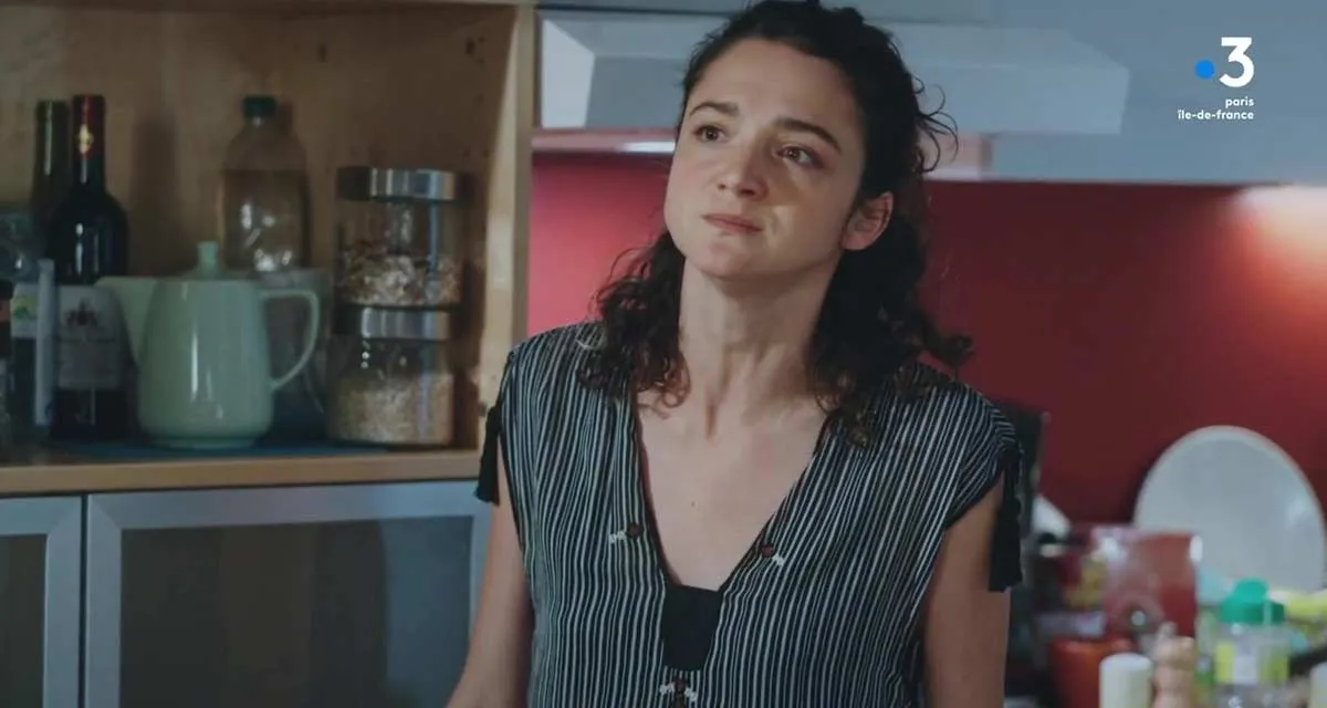 Plus belle la vie en avance : la sentence de Camille, Mathis abandonné par Emma ? (épisode du vendredi 29 juillet 2022 sur France 3) Plus belle la vie en avance : la sentence de Camille, Mathis abandonné par Emma ? (épisode du vendredi 29 juillet 2022 sur France 3)