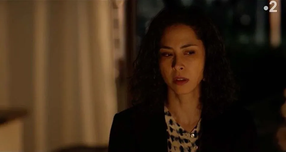Un si grand soleil (spoiler) : Christian découvre le piège d’Hélène, un affrontement choc pour Chloé sur France 2 Un si grand soleil (spoiler) : Christian découvre le piège d’Hélène, un affrontement choc pour Chloé sur France 2