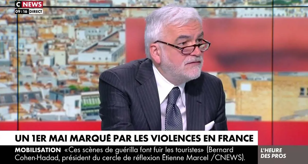L’heure des Pros : Charlotte d’Ornellas accusée en direct, Pascal Praud met fin au débat sur CNews