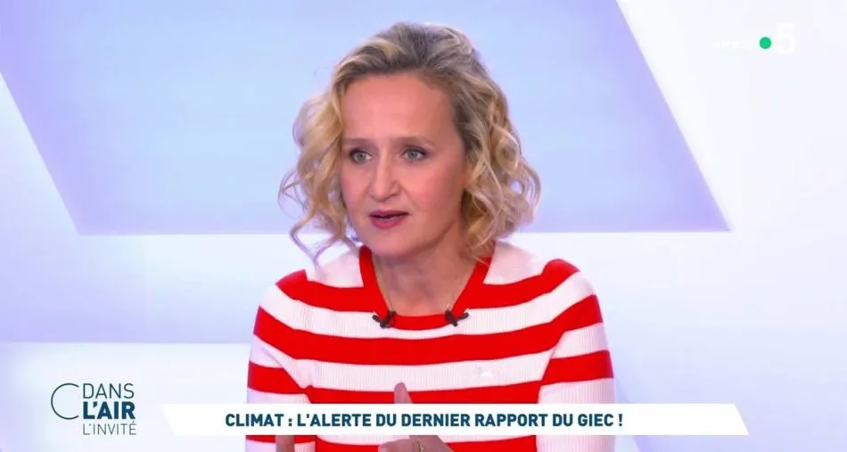 C dans l’air : Caroline Roux s’effondre en direct sur France 5 C dans l’air : Caroline Roux s’effondre en direct sur France 5