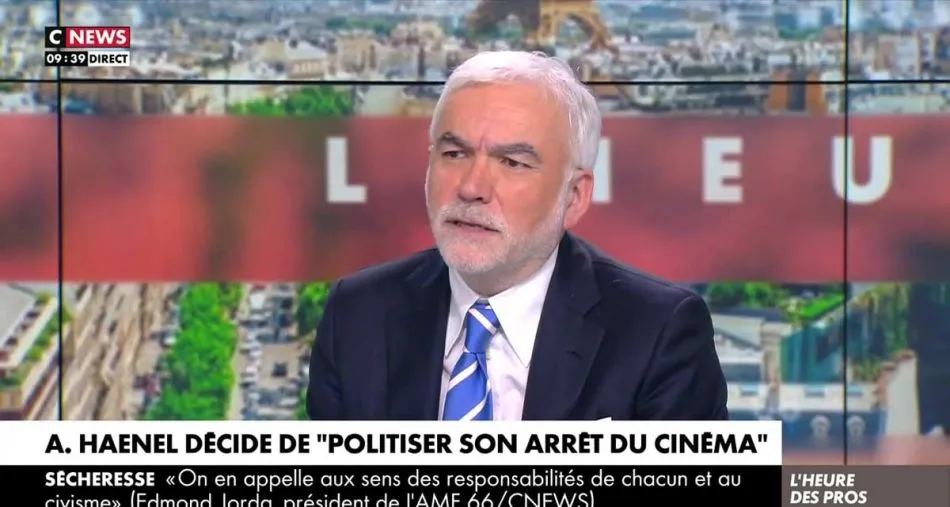 L’heure des Pros : « C’est des tapettes ! » Pascal Praud choqué par un invité, scandale en direct sur CNews ? L’heure des Pros : « C’est des tapettes ! » Pascal Praud choqué par un invité, scandale en direct sur CNews ?