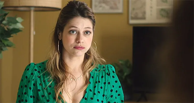 Ici tout commence (spoiler) : le refus choc de Greg, Kelly virée à cause de Laetitia sur TF1 ? Ici tout commence (spoiler) : le refus choc de Greg, Kelly virée à cause de Laetitia sur TF1 ?