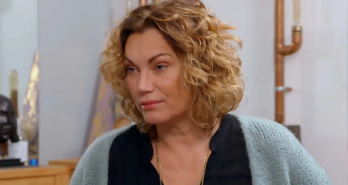 Virginie Théron (Les mystères de l’amour, TMC) : « Je ne suis pas sûre qu’Hélène soit prête à pardonner Gabriella » Virginie Théron (Les mystères de l’amour, TMC) : « Je ne suis pas sûre qu’Hélène soit prête à pardonner Gabriella »